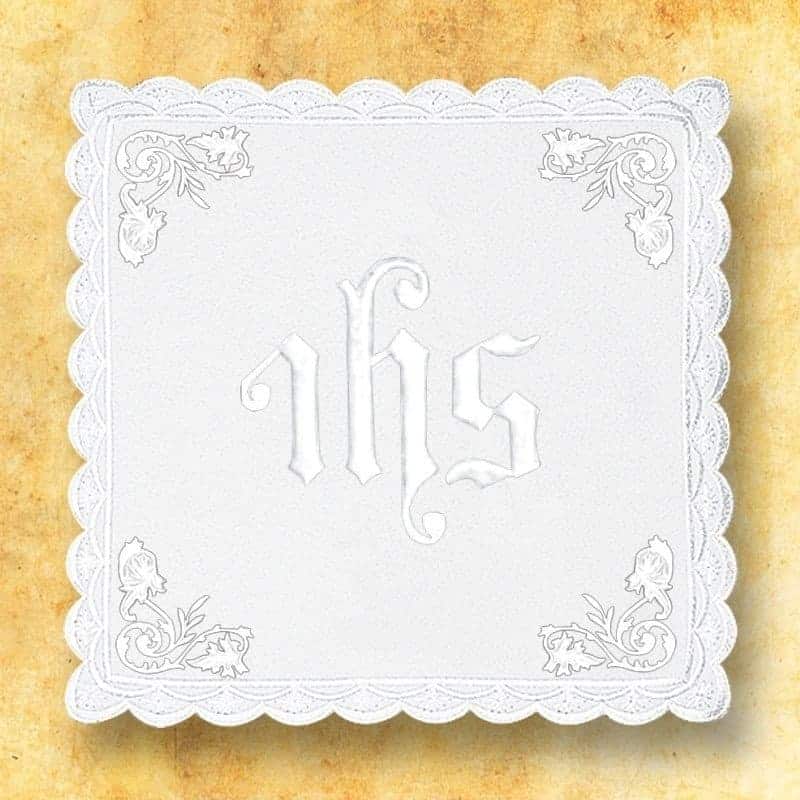 Liturgical pall embroidered white No. 9