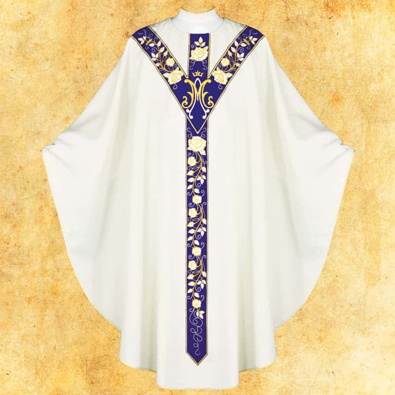 Embroidered chasuble "Marian"